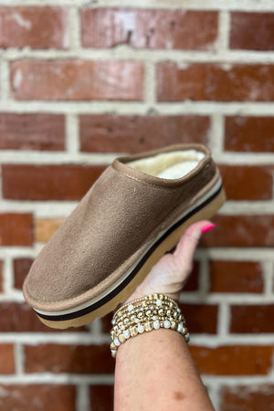 THE GABBY SLIP-ONS