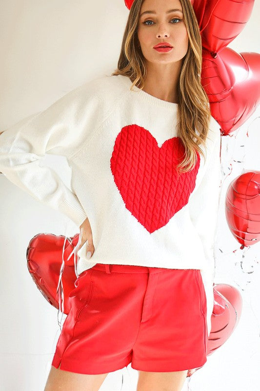 HEART DESIGN SWEATER