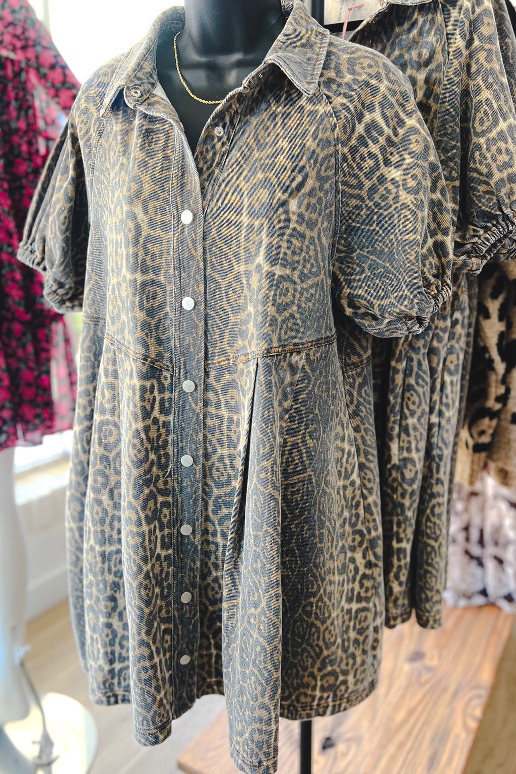 LEOPARD DENIM DRESS